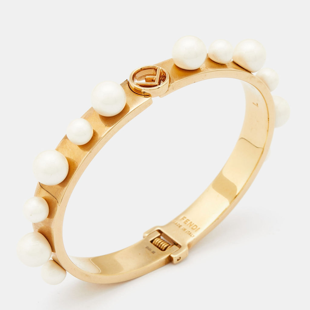 18K Fendi Pearls Bracelet