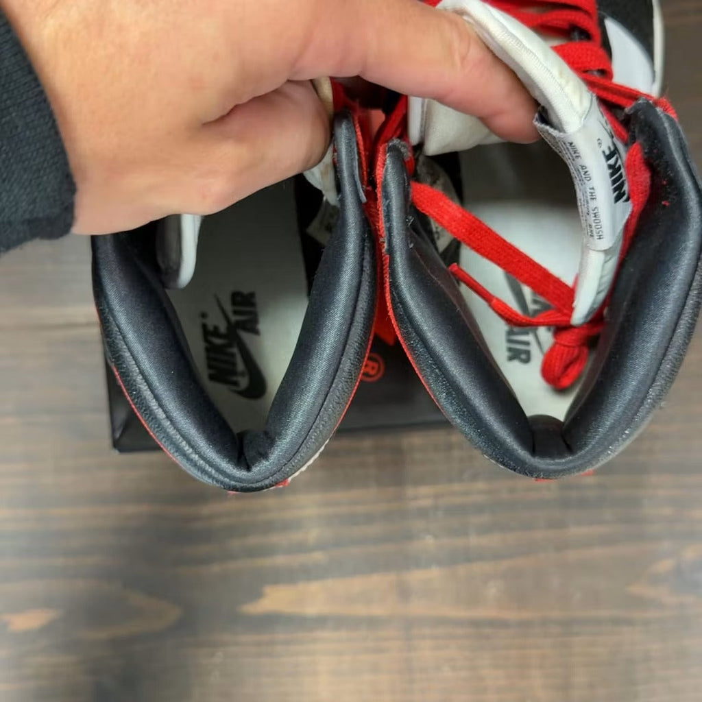 Used - Air Jordan 1 Retro High Satin Black Toe (Women's) - US W 8.5 - detail 4