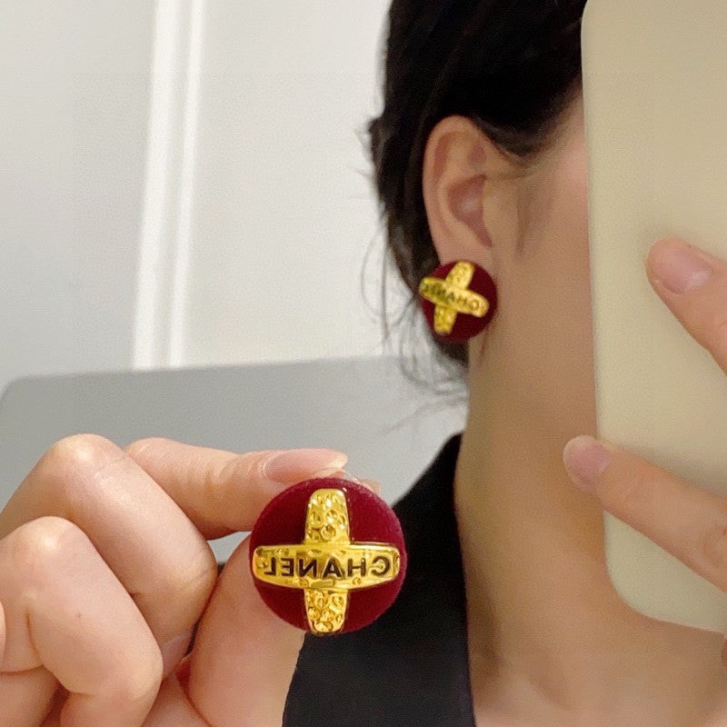 18K  Chanel Red Yellow Gold Earrings